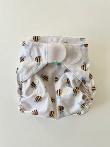 Pre-Loved TotsBots Size 2 - Nappy Cover - Buzzy Bee